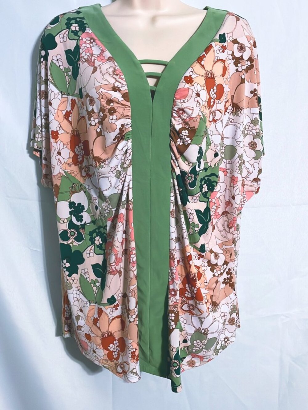 Cato Green & Tan Floral Top Size 14/16W